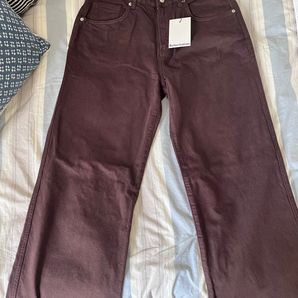 Reformation Val 90s High-Rise Straight Jeans - Picture 2 of 3